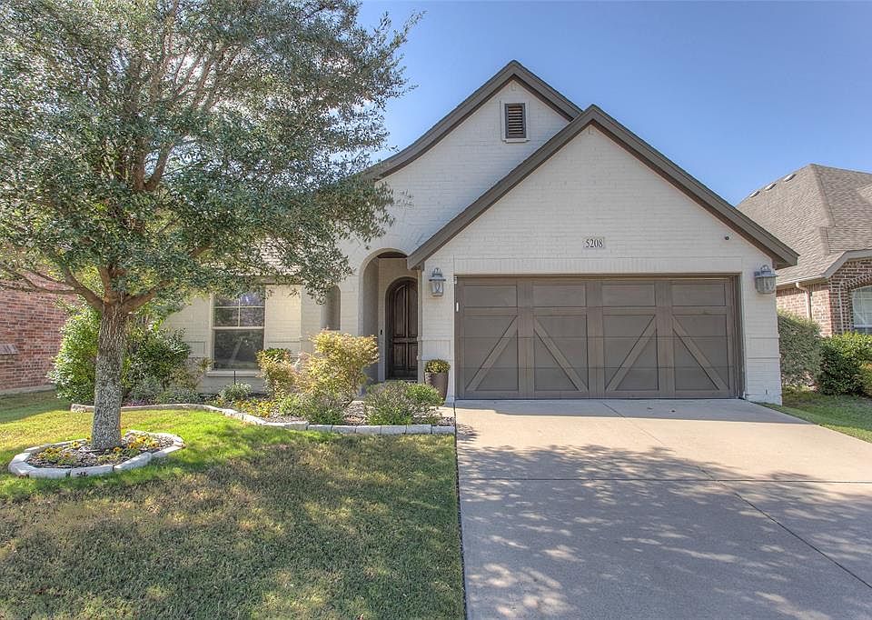 1st image of 5208 Woodglen Ln