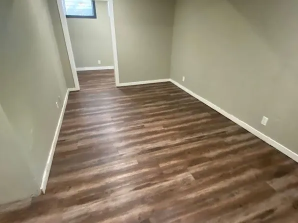 8609 E 92nd St, Kansas City, MO 64138