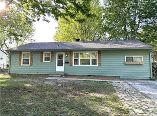 9014 E 74th Ter, Raytown, MO 64133