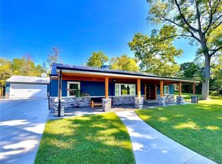 5634 Greentree Rd, Lebanon, OH 45036