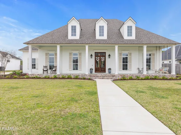 709 Gunter Grass Ct, Lafayette, LA 70508