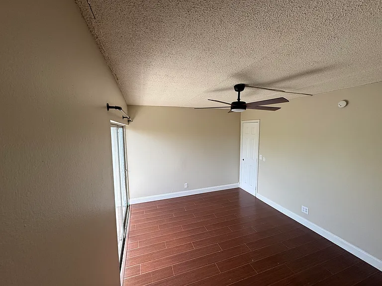 725 Hummingbird Way #210 — Photo 19