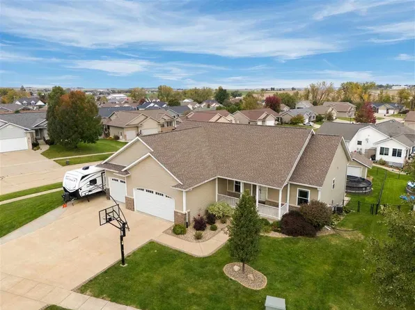 409 Casey Cir, Atkins, IA 52206