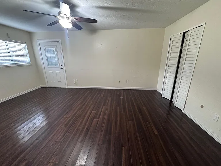 15602 Camino Del Sol Dr — Photo 16
