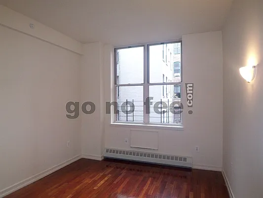 Rented by K&R Realty | media 7