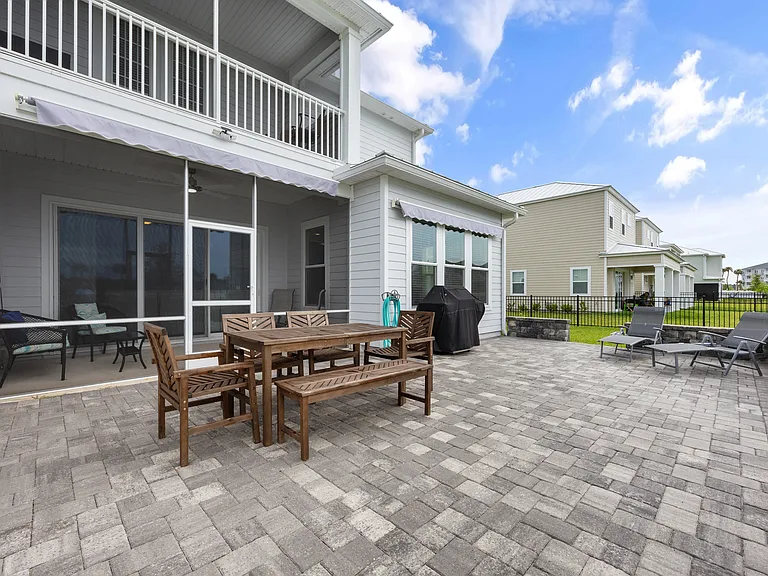 405 Rum Runner Way St — Photo 15
