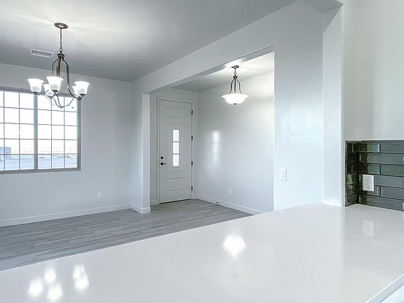 2nd image of 6276 E Red Oak Cir #144