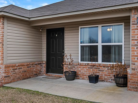 4th image of 6616 Trammel Estates Ln
