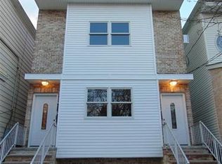 745 Kennedy Blvd #2, Bayonne, NJ 07002