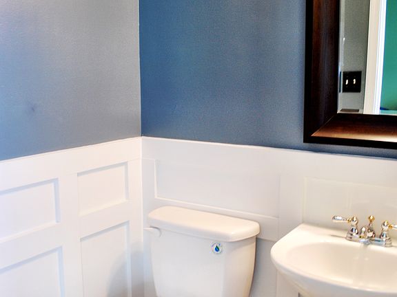 3rd image of 15715 Bacons Castle Ct