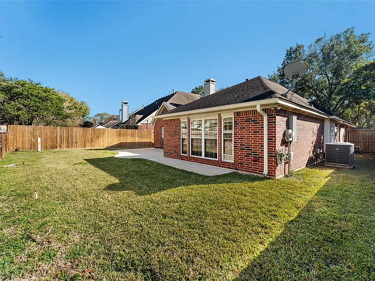 4626 Plantation Creek Dr — Photo 30