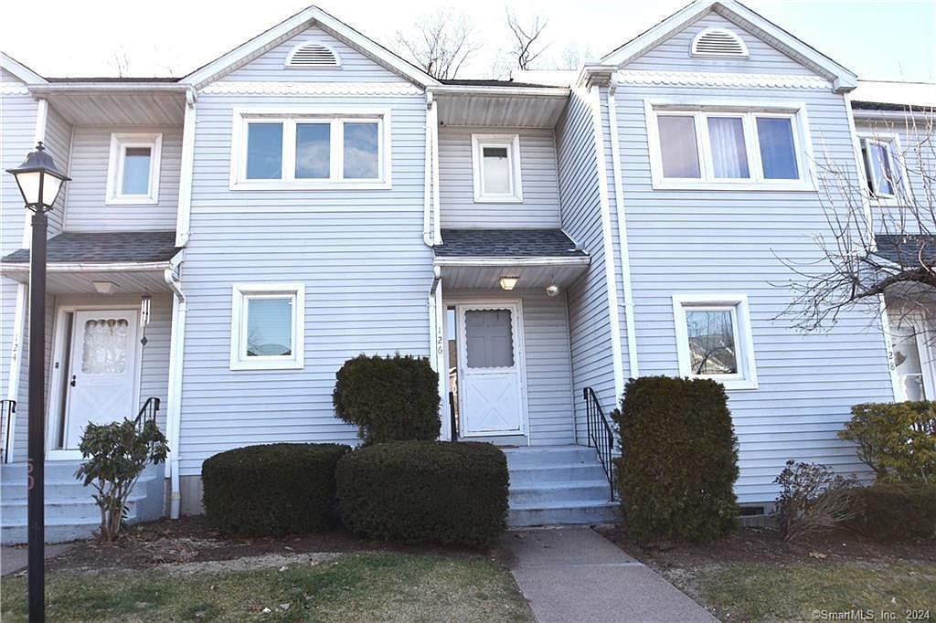 126 Oak Ridge Dr 126, Windsor Locks, CT 06096 Zillow