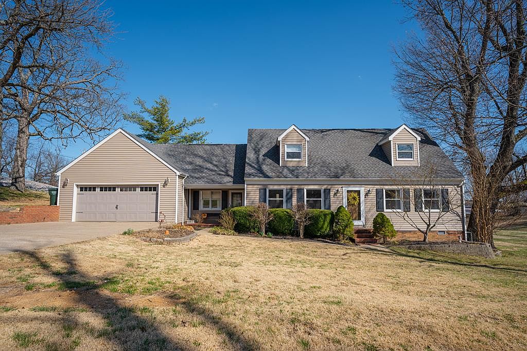 1520 Pride Ave, Madisonville, KY 42431 Zillow