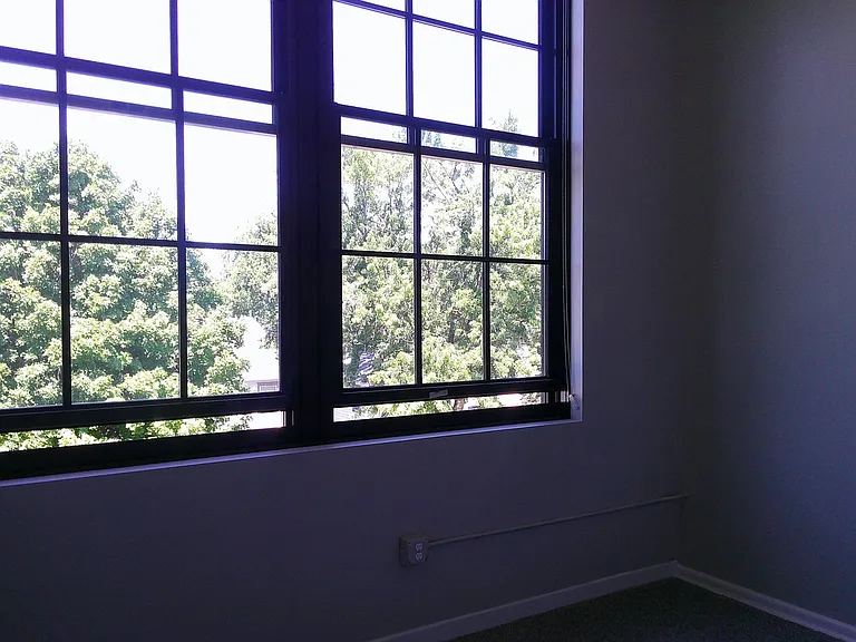 308 E Corning St — Photo 60
