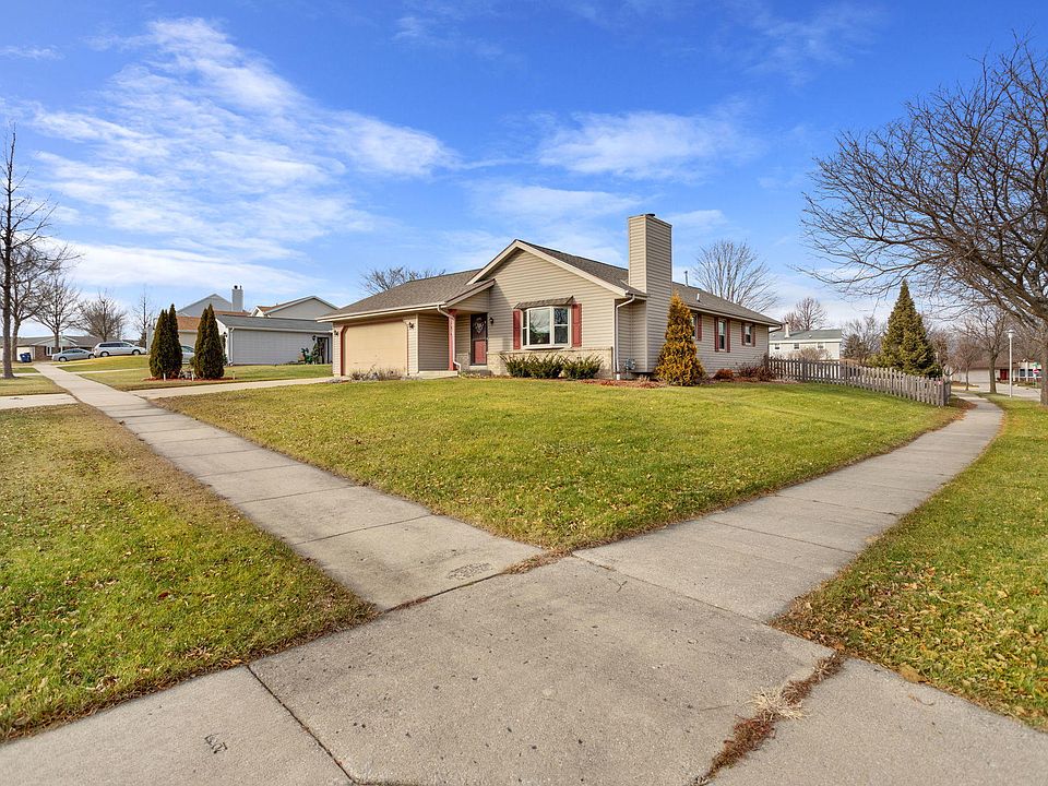 1st image of 2020 E Juniper Dr