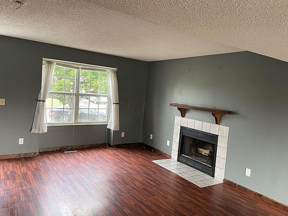 4th image of 1374 Aronia Ct