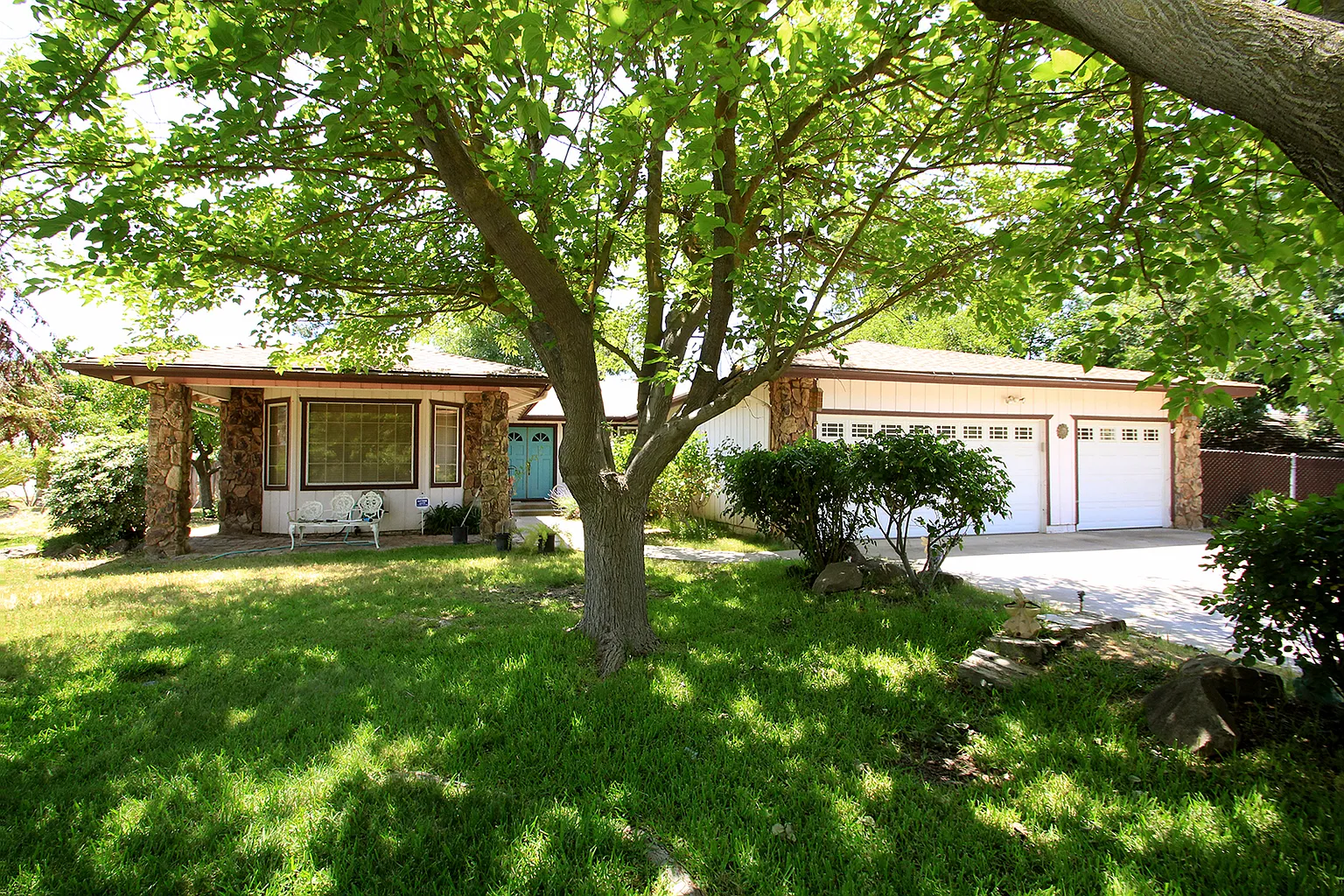 26352 Cullen Way photo 1