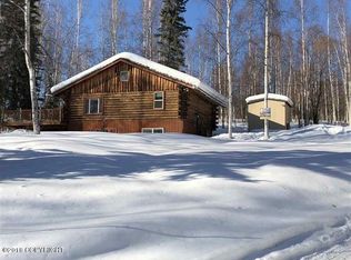 576 Hilltop Ave, Fairbanks, AK 99709