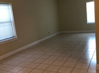 68 Chilton St, Elizabeth, NJ 07202