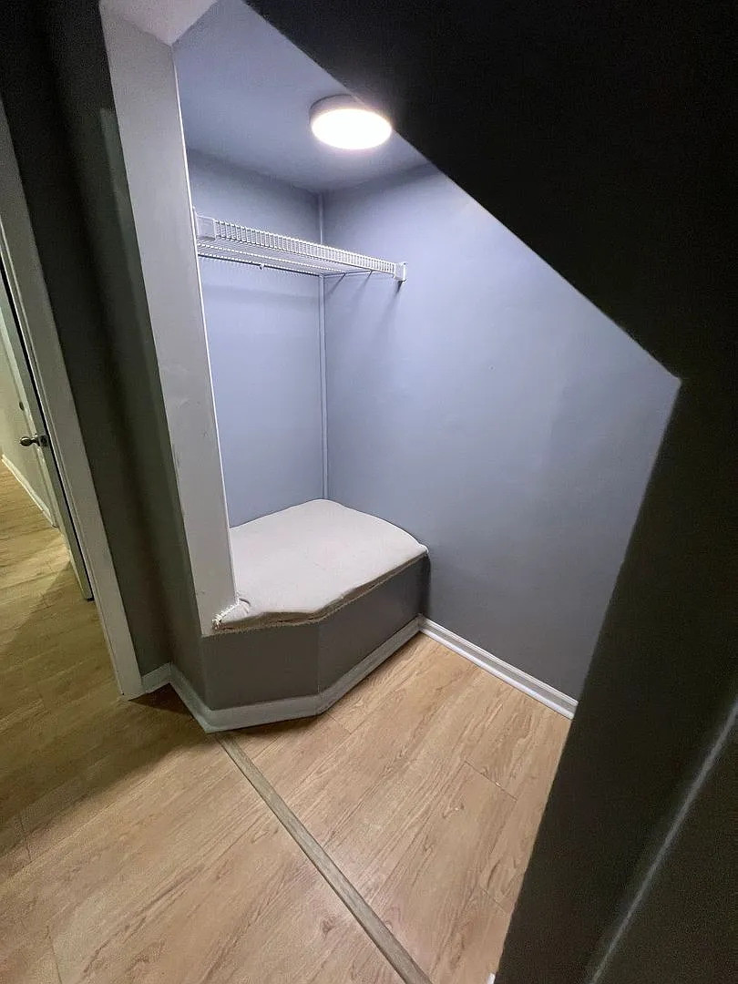 Spacious 2-Bedroom Townhome with Finished Studio Suite Prime Location! — Photo 3