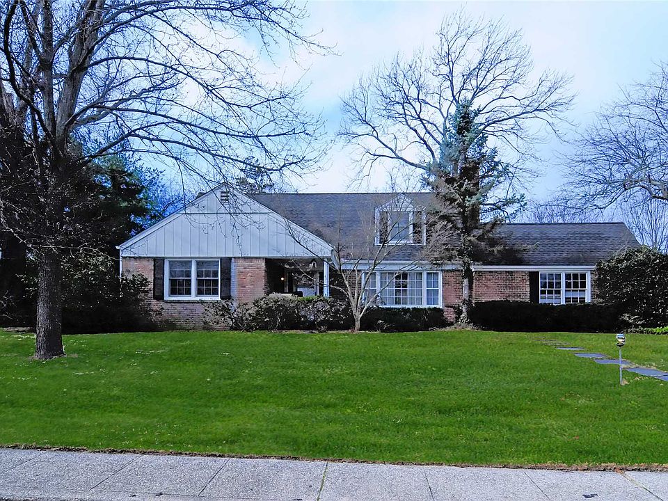 1st image of 45 Brookwold Dr