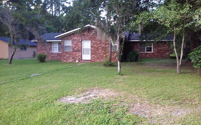 1st image of 33 Gwendolyn Dr