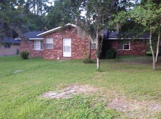 33 Gwendolyn Dr, Midway, GA 31320