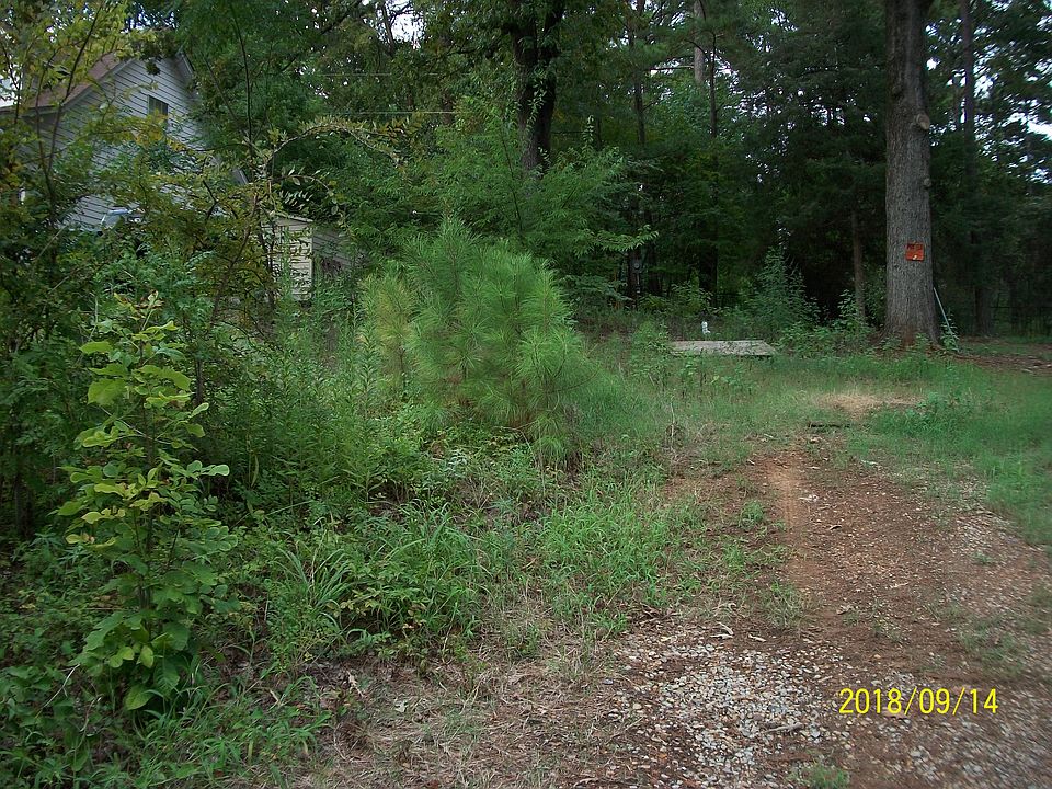 1st image of 17210 Lakeside Dr