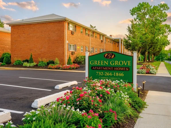 Green Grove Apartments