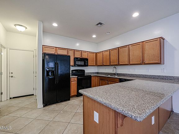 2nd image of 2260 S DEERFIELD Lane