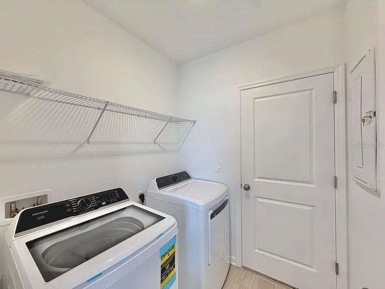 6472 Domizio Dr — Photo 12