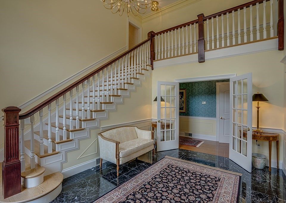 18 Kashmir Dr, Salem, NH 03079 Zillow