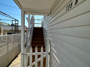 725 1/2 Kern St APT B, Taft, CA 93268