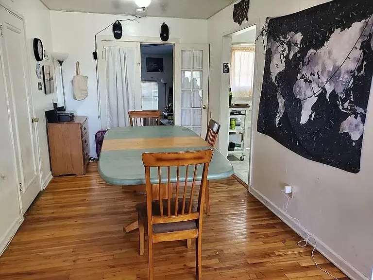 1354 Mesa Ave — Photo 3