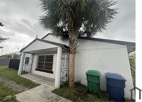 18182 NW 41st Pl — Photo 10