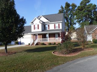 187 Old Colony Pl, Raeford, NC 28376