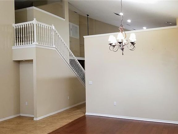 3rd image of 7016 Cascades Ct