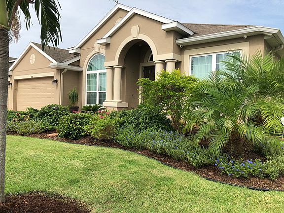 Front North Corner