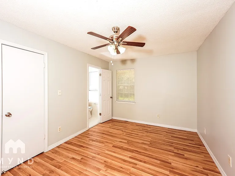 1712 Sam Dr — Photo 13