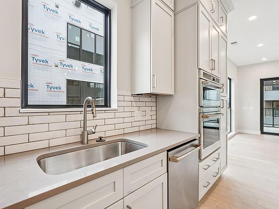 5th image of 2867 Kobuk Dr Unit 302