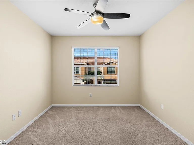 10302 Via Colomba Cir — Photo 13