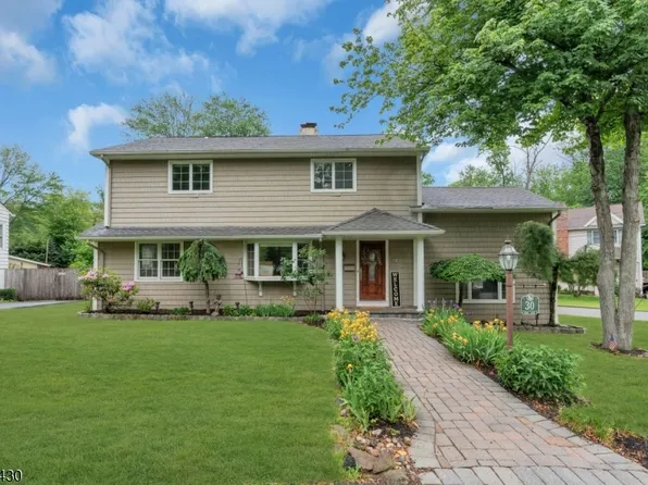 30 Laurel Dr, Wayne Twp., NJ 07470