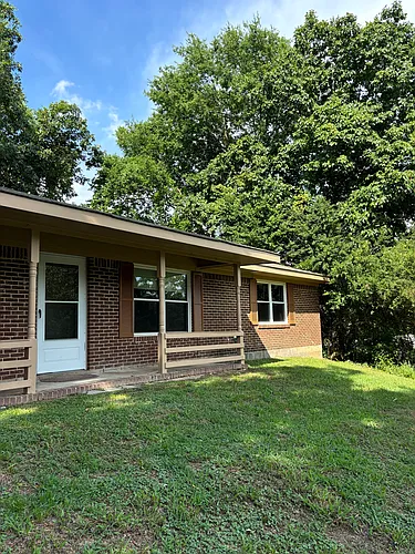 5043 Shoals Ln Photo 1