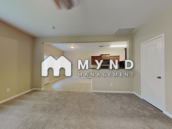 3rd image of 2518 Tracy Ln