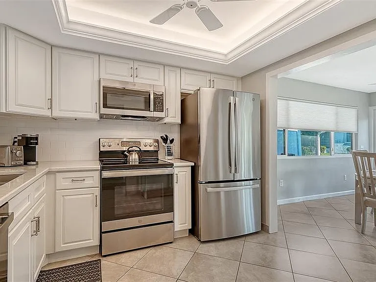 2657 Riverbluff Pkwy #V-122 — Photo 14