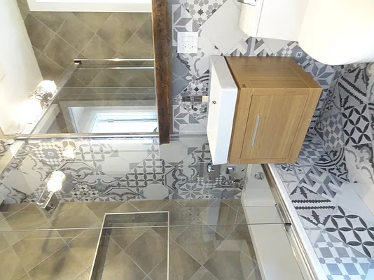 Rented by Premier Metro Realty Corp | media 27