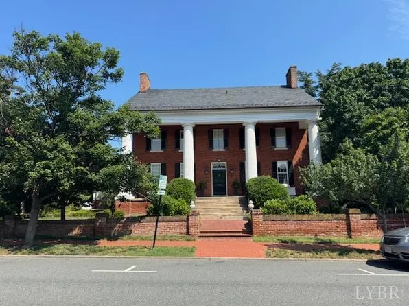 307 Amelia St, Fredericksburg, VA 22401