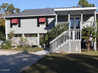 140 Pinewood Pl, Emerald Isle, NC 28594