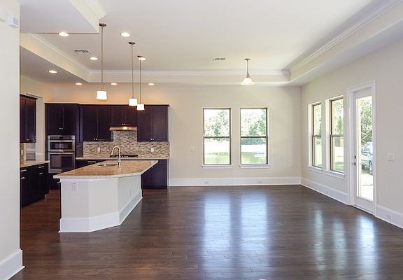 Northlake at Ovation - Erie Interior Image 2