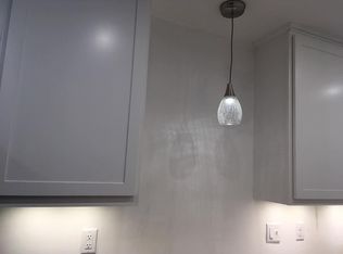 1640 S 60th St, West Allis, WI 53214